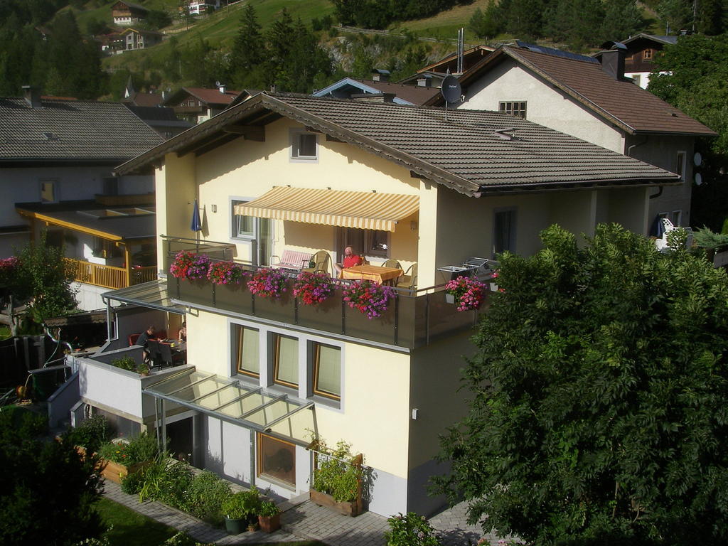 Haus Meixner Matrei in Osttirol Bagian luar foto